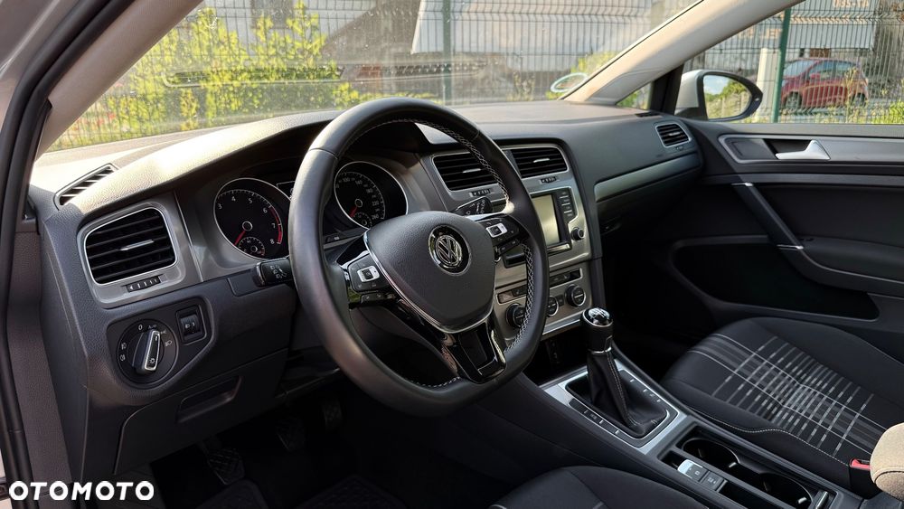 Volkswagen Golf 1.4 TSI BlueMotion Technology Lounge - 18