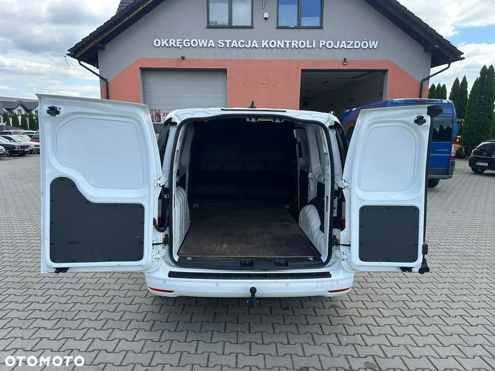 Ford Transit Connect - 12