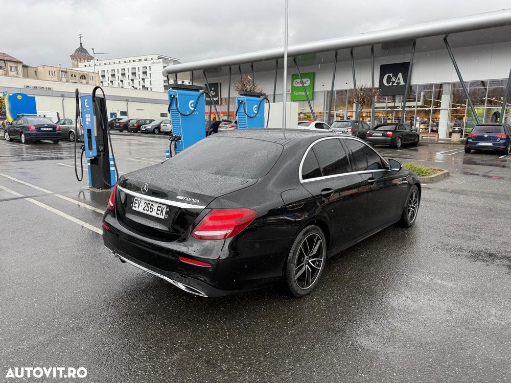 Mercedes-Benz E 220 d 9G-TRONIC AMG Line - 29