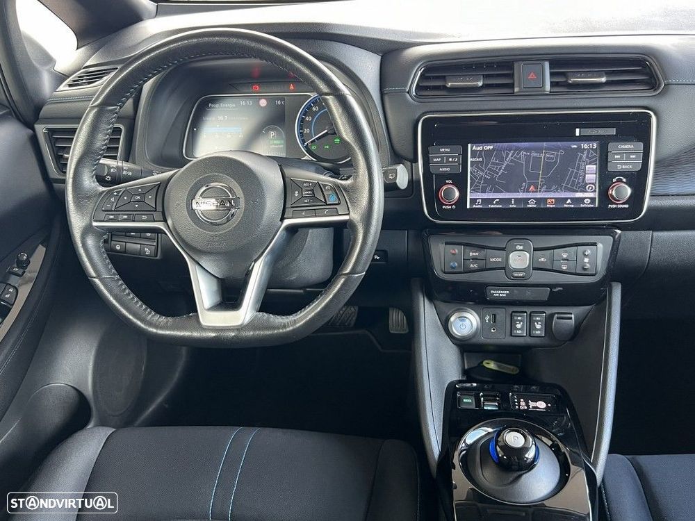 Nissan Leaf N-Connecta Two Tone - 20