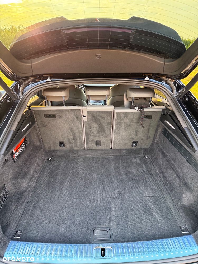 Audi SQ8 TFSI Quattro Tiptronic - 23