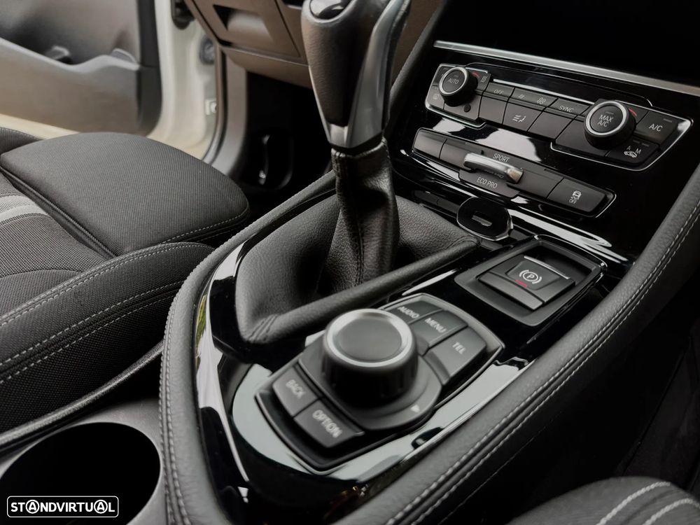 BMW 216 Active Tourer d Line Sport - 9