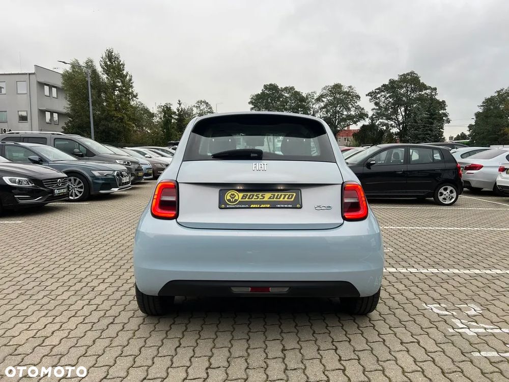 Fiat 500e - 8