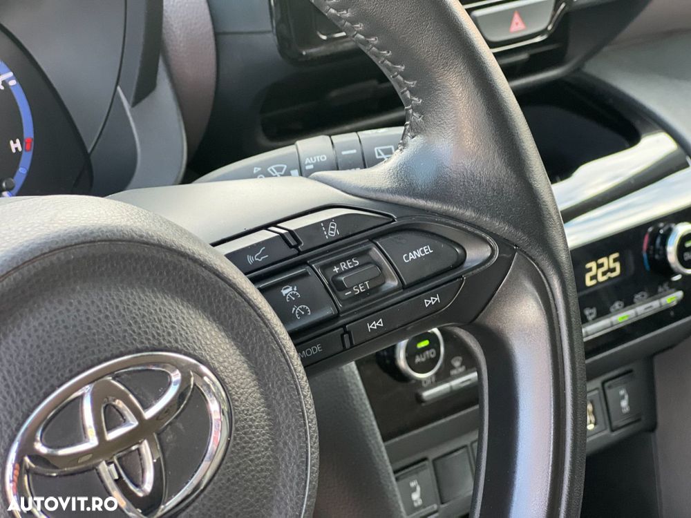 Toyota Yaris Cross 1.5 VVT-i HSD 4x2 Active - 12