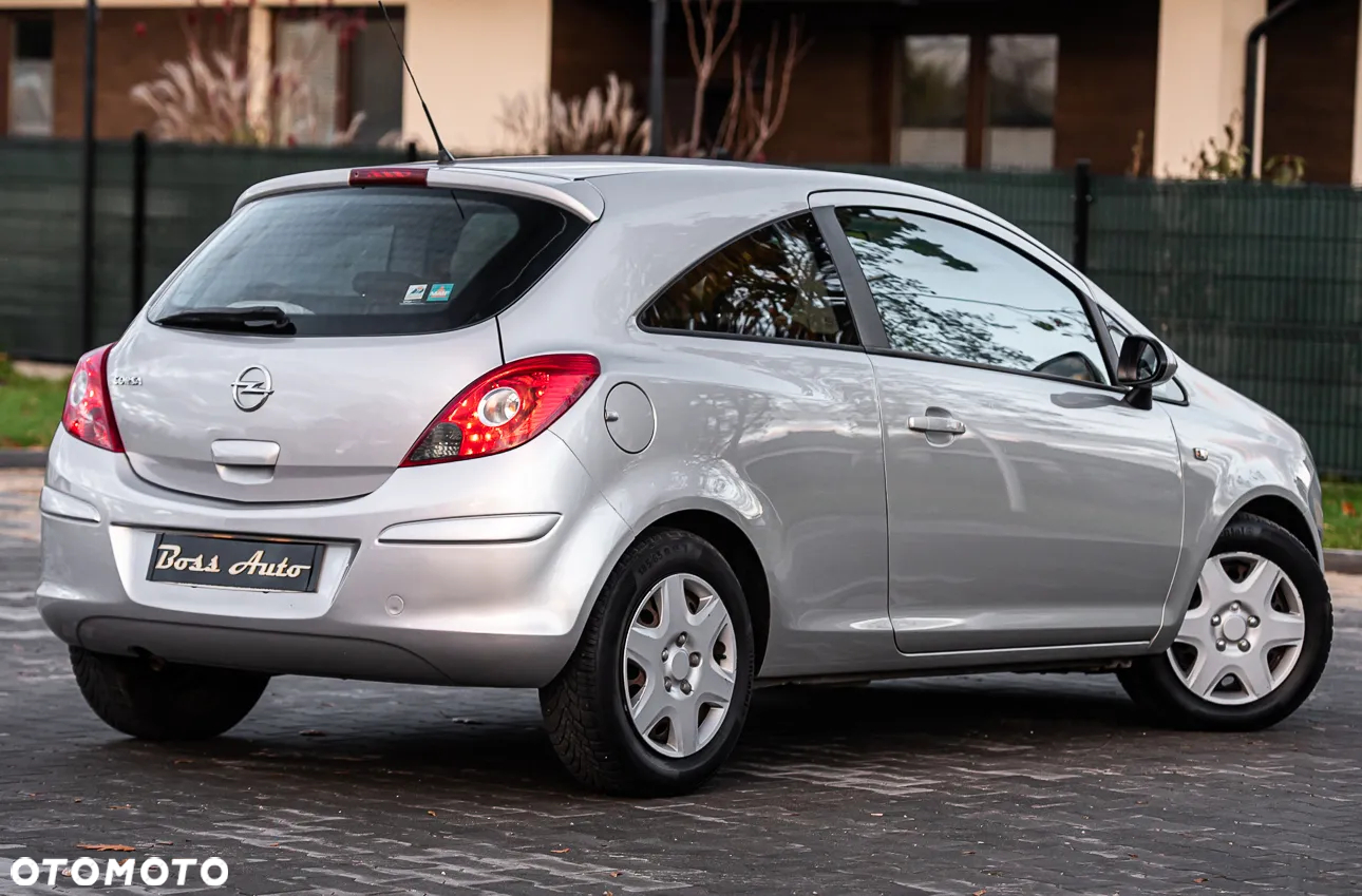Opel Corsa 1.2 16V Enjoy - 13
