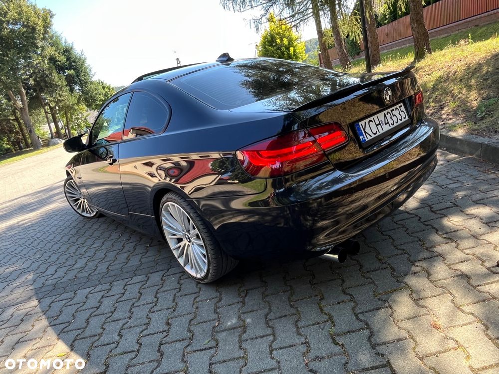 BMW Seria 3 320i - 21