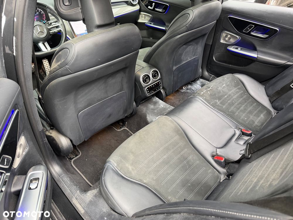 Mercedes-Benz Klasa C 300 mHEV 4-Matic AMG - 9