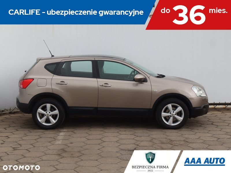 Nissan Qashqai - 8