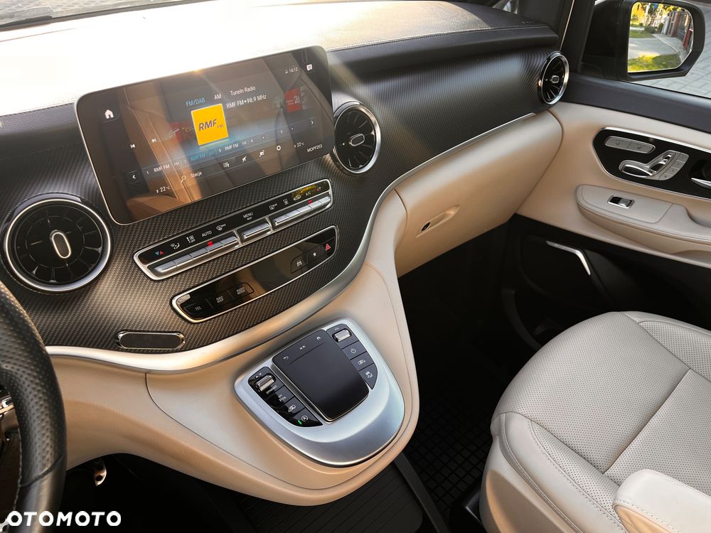 Mercedes-Benz Klasa V 300 d 4-Matic Avantgarde 9G-Tronic (ekstra dł) - 32