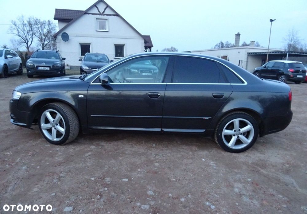Audi A4 Limousine 2.0 TDI DPF S line Sportpaket (plus) - 12