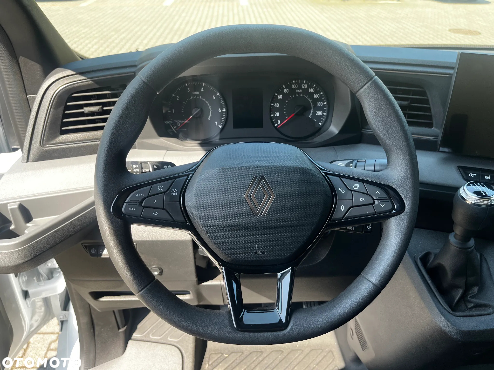 Renault Master Kontener na platformie - 7