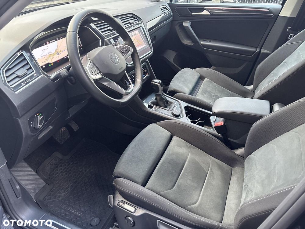 Volkswagen Tiguan 2.0 TDI SCR 4Mot Elegance DSG - 15