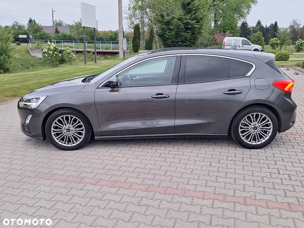 Ford Focus 1.0 EcoBoost Titanium Business - 3