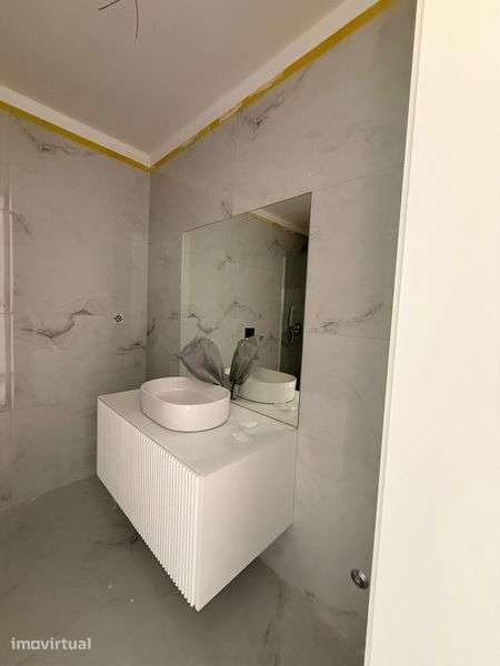 Apartamento 1 andar T3 - CENTRO LOUSADA com terraco parivativo. - Grande imagem: 3/6