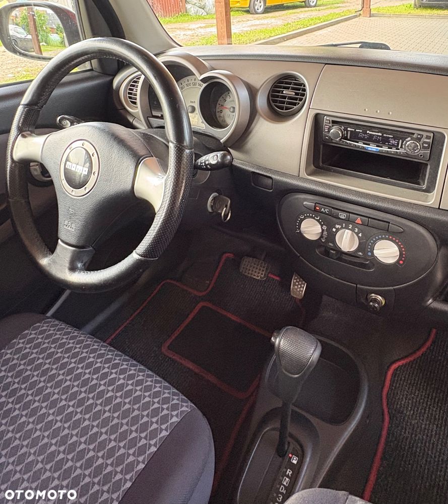 Daihatsu Trevis - 13