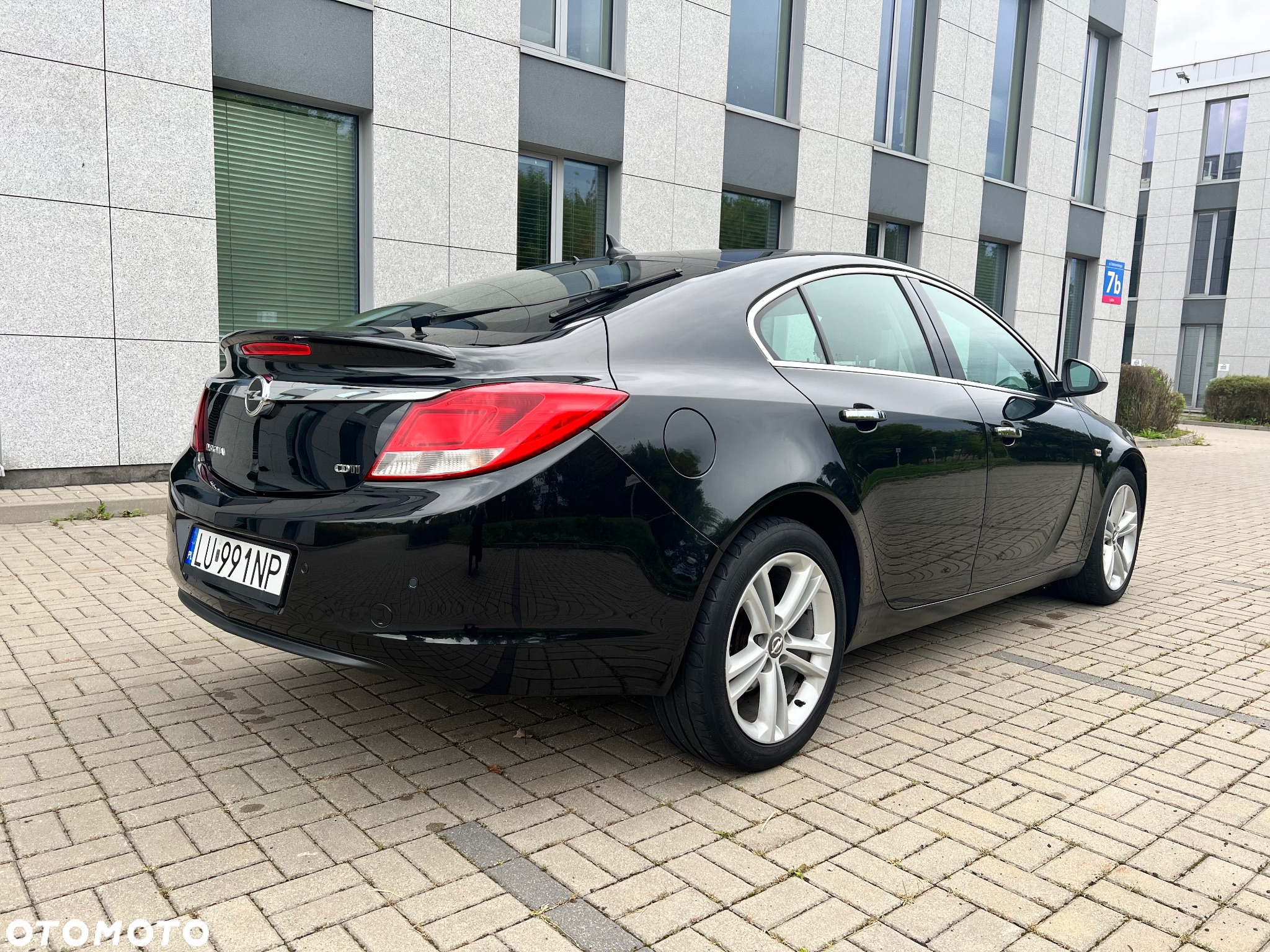 Opel Insignia 2.0 CDTI Cosmo - 3