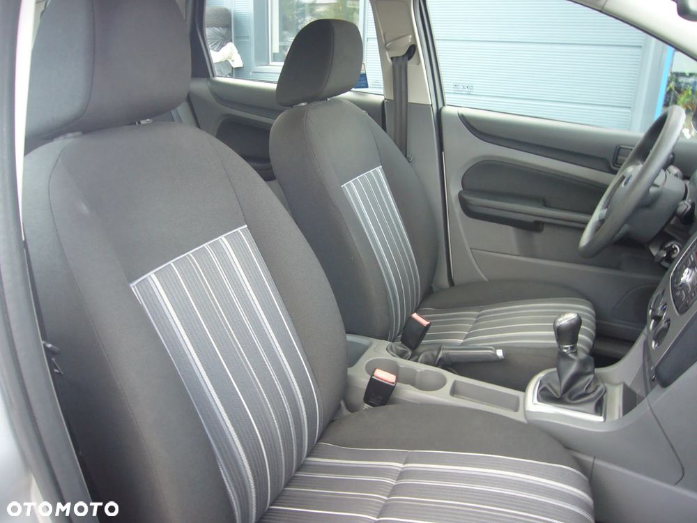 Ford Focus 1.6 Amber X EU5 - 19
