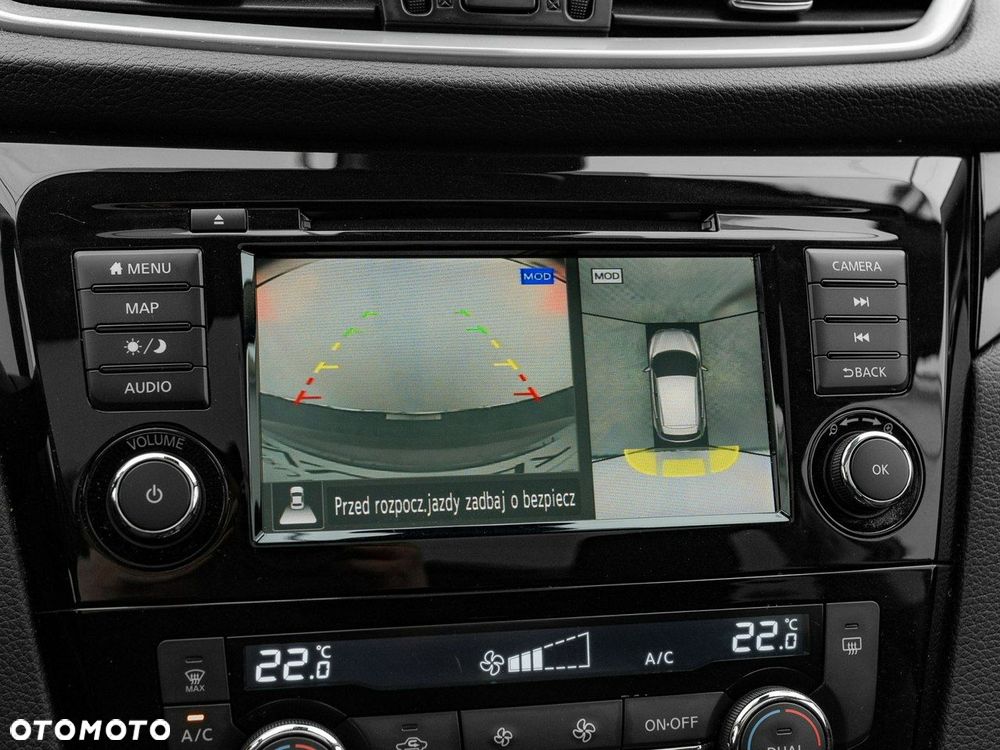 Nissan Qashqai 1.3 DIG-T N-Connecta DCT - 28