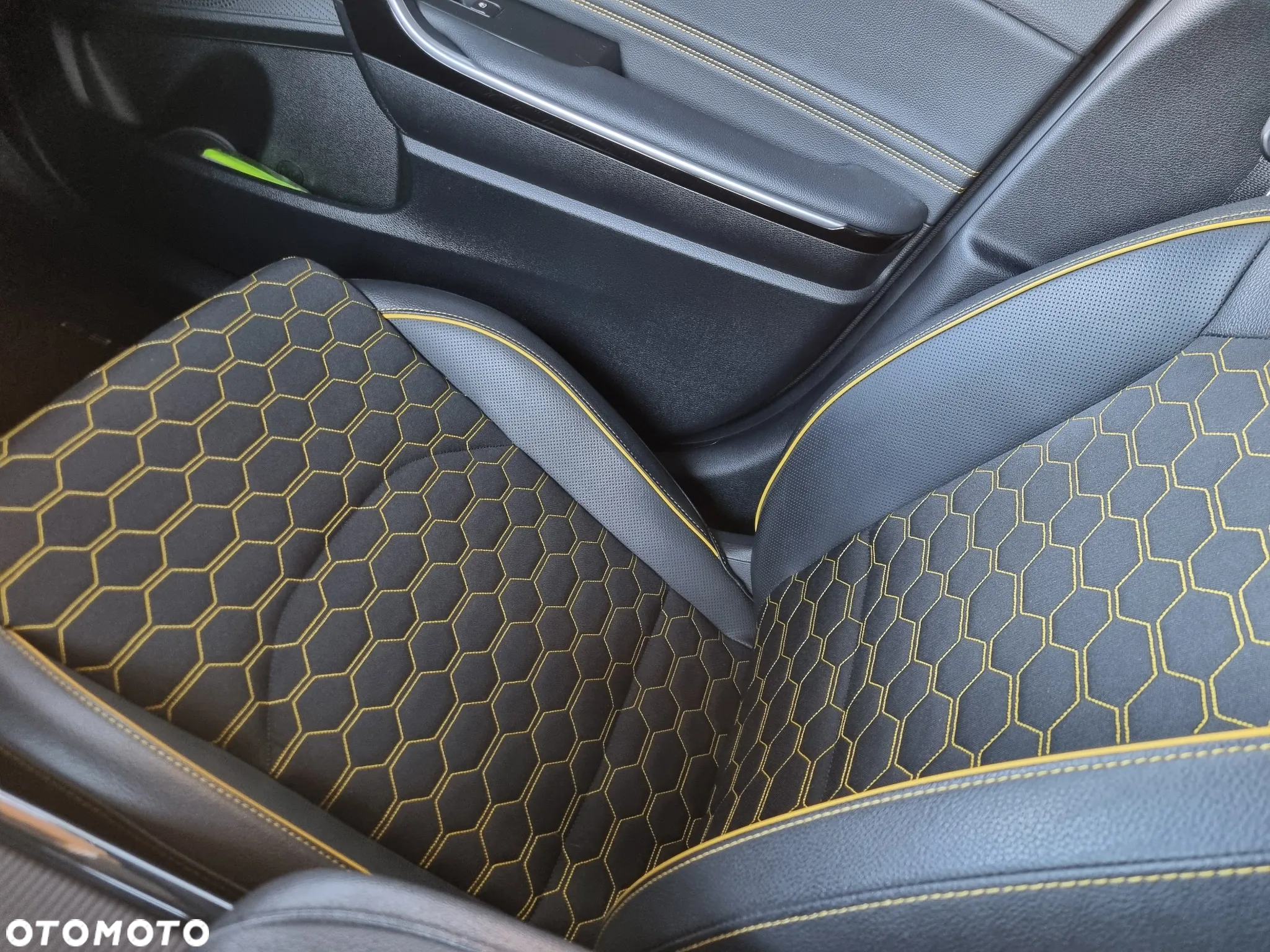 Kia XCeed 1.4 T-GDI L DCT - 23