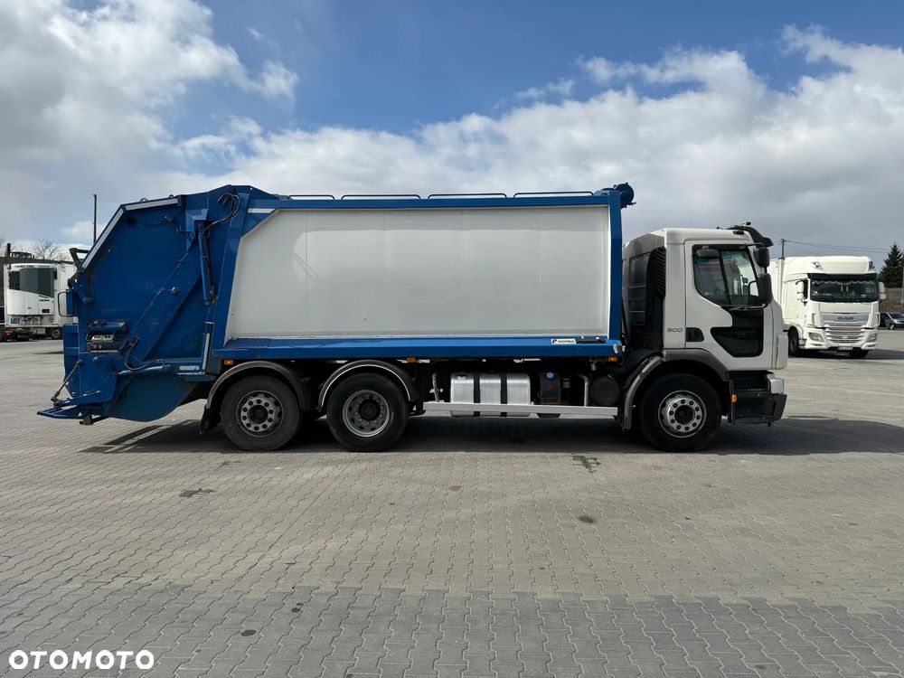 Volvo FE 300 Śmieciarka - 6