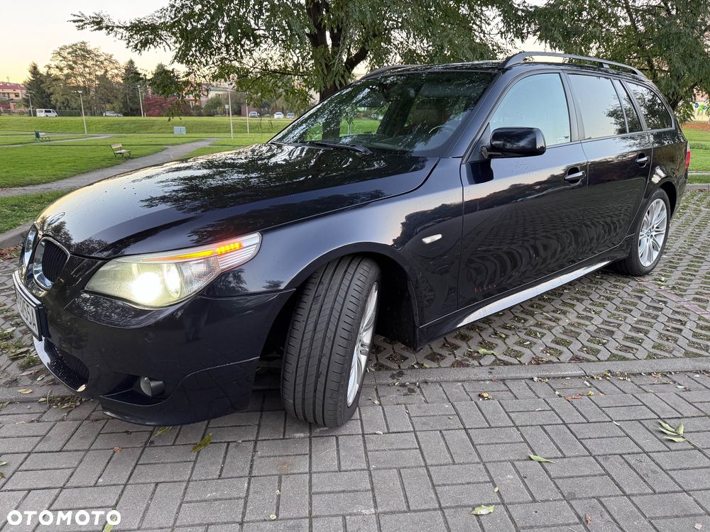 BMW Seria 5 530xi - 11