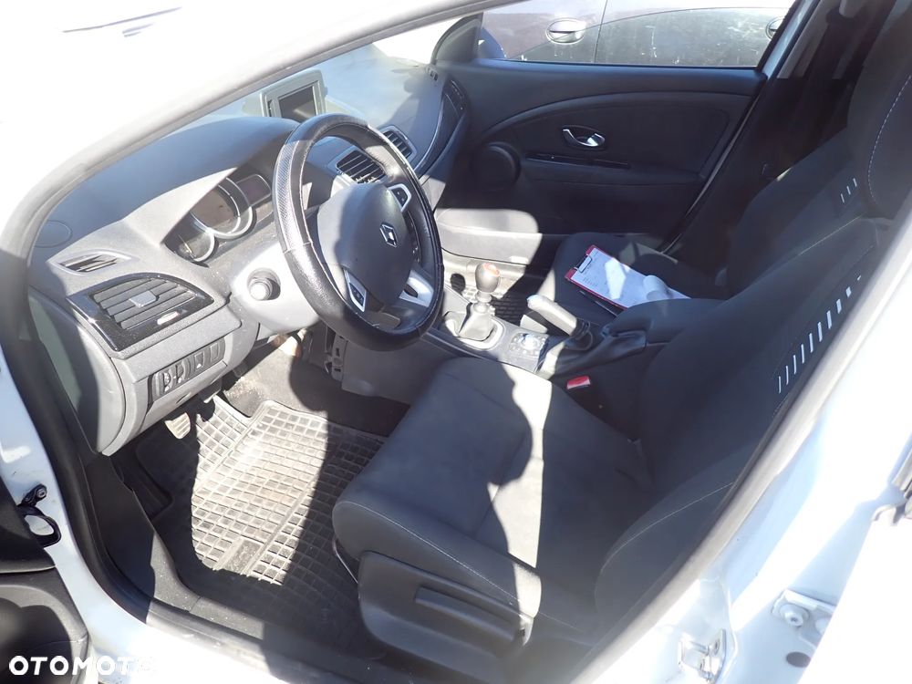 CZĘŚCI - Renault Megane III 3 1,5DCI 110KM K9K846 6B TL4056 KOMBI LAKIER 0V369 2011r. INDEX - 9092 - 9