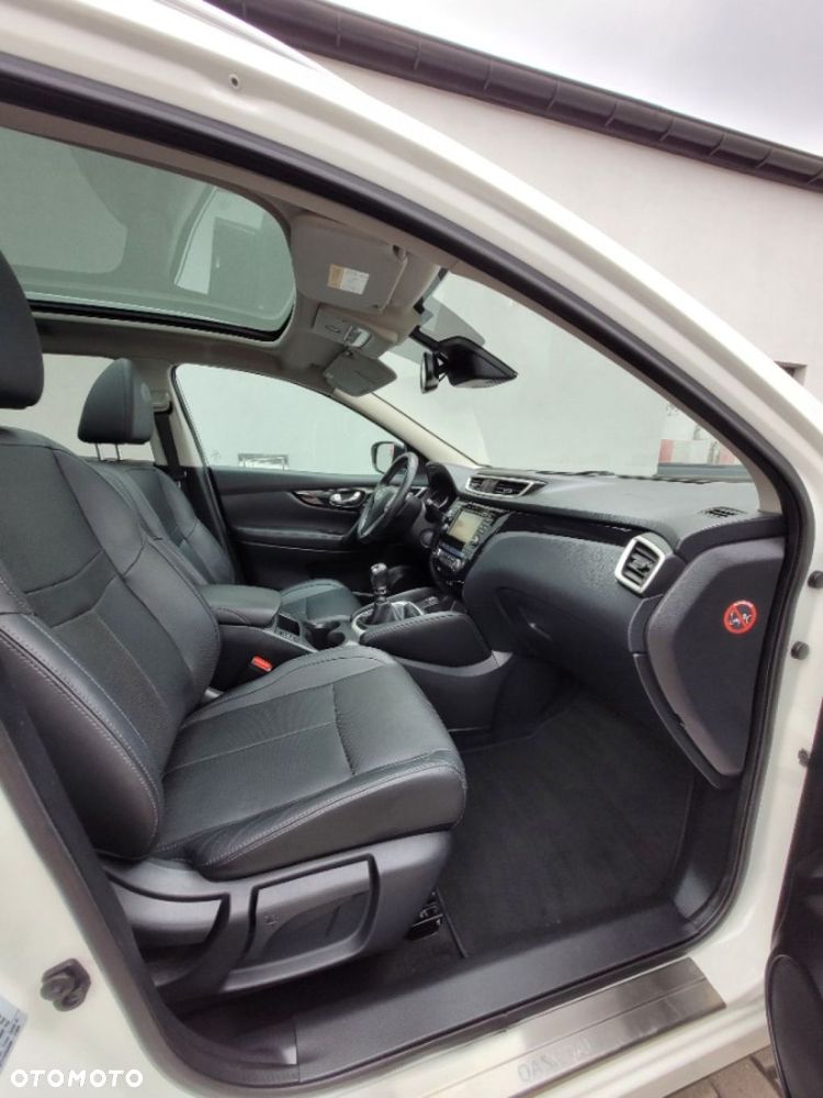Nissan Qashqai 1.6 DIG-T 360 - 18