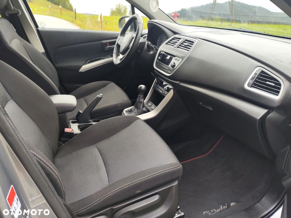 Suzuki SX4 S-Cross 1.6 VVT 4x4 Comfort - 13