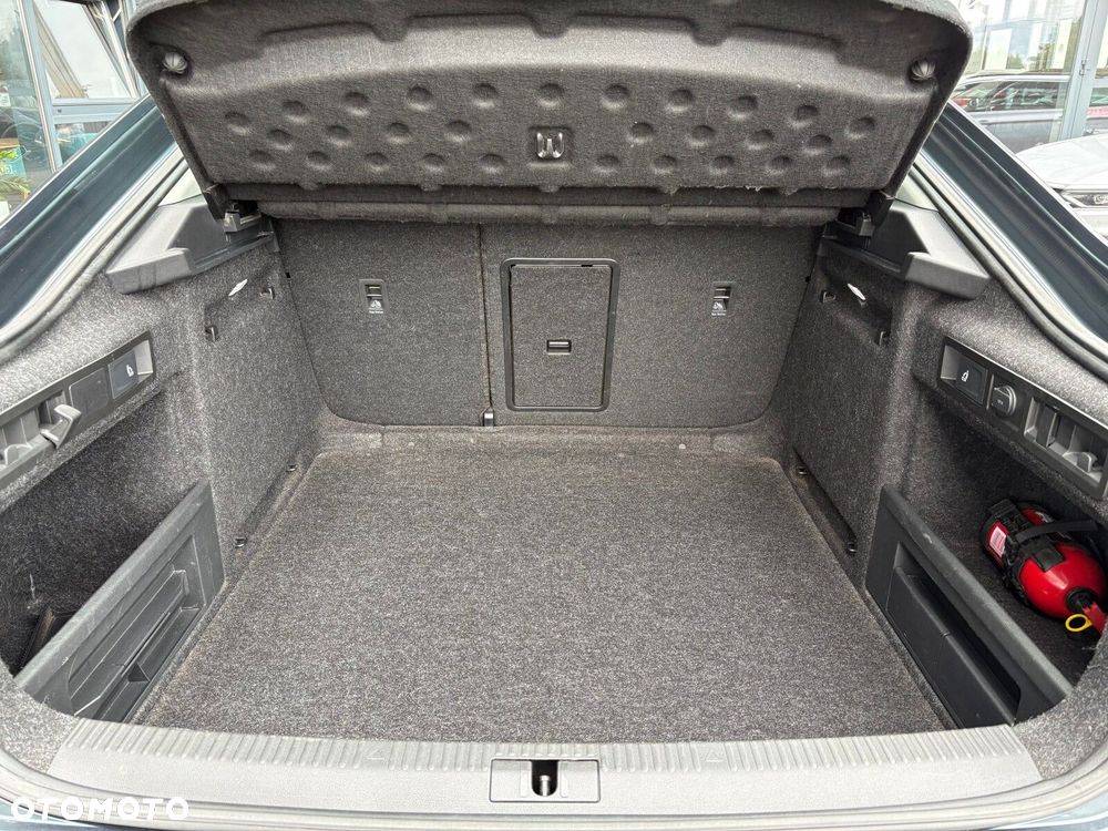 Skoda Superb 2.0 TDI Ambition DSG - 18