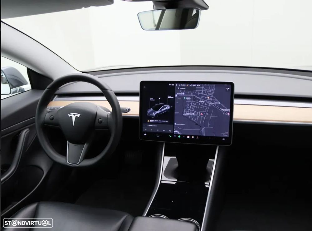 Tesla Model 3 Long-Range Dual Motor AWD - 24