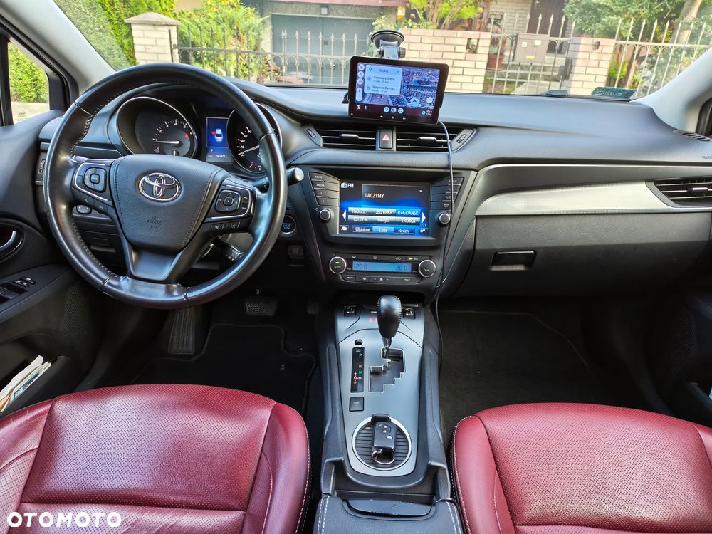 Toyota Avensis 1.8 Selection MS - 15