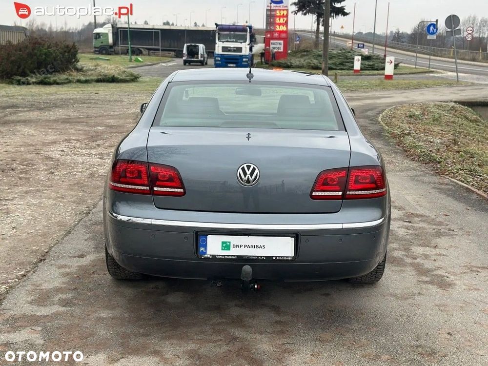 Volkswagen Phaeton - 20