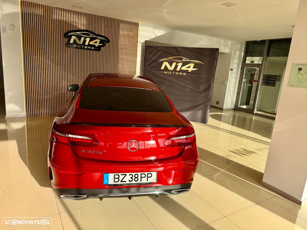 Mercedes-Benz E 220 d AMG Line - 18