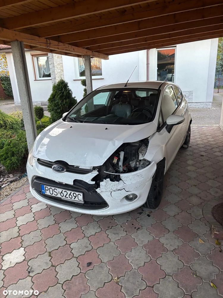 Ford Fiesta - 6