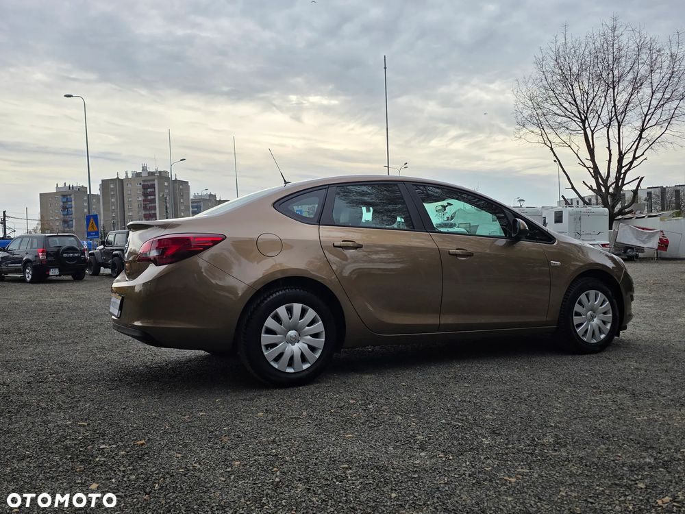 Opel Astra 1.4 Active EU6 - 11