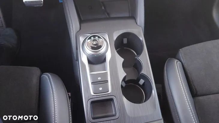 Ford Kuga 2.5P PHEV FWD Active X eCVT - 27