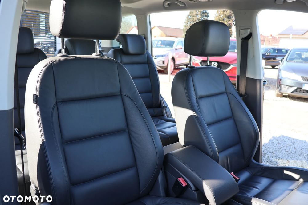 Volkswagen Touran 2.0 TDI DPF Cross DSG - 15