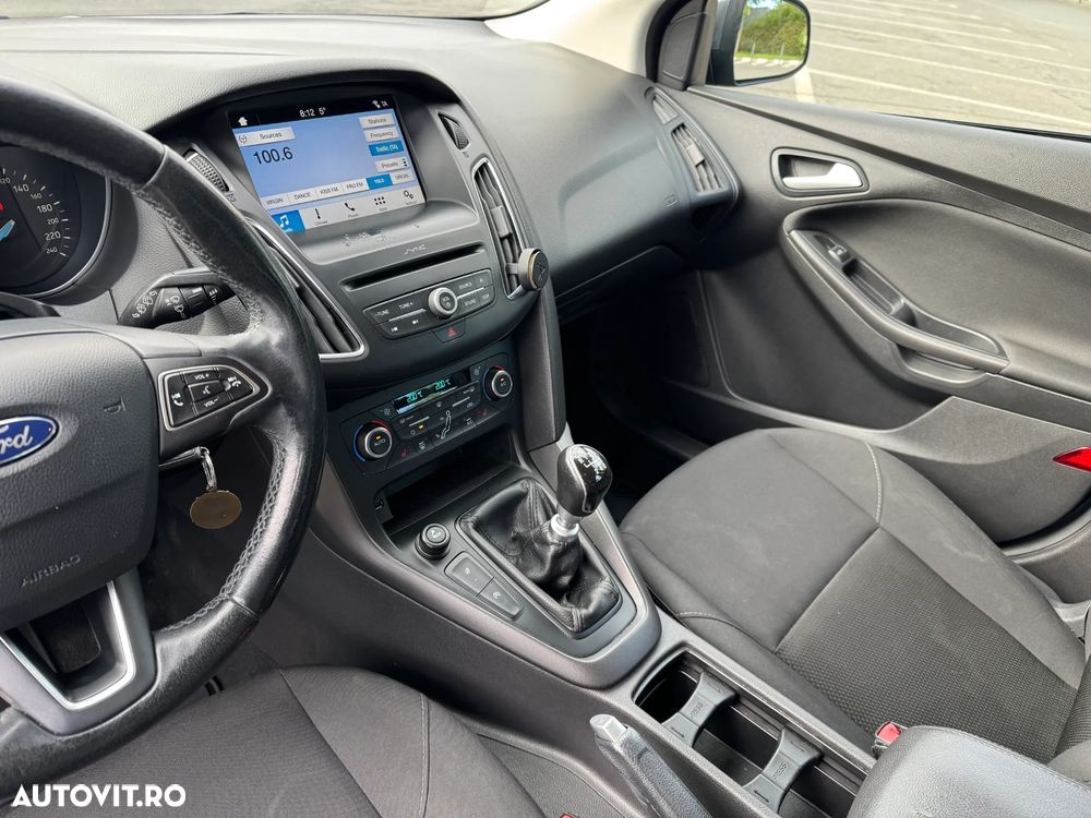 Ford Focus 1.0 EcoBoost Trend - 12