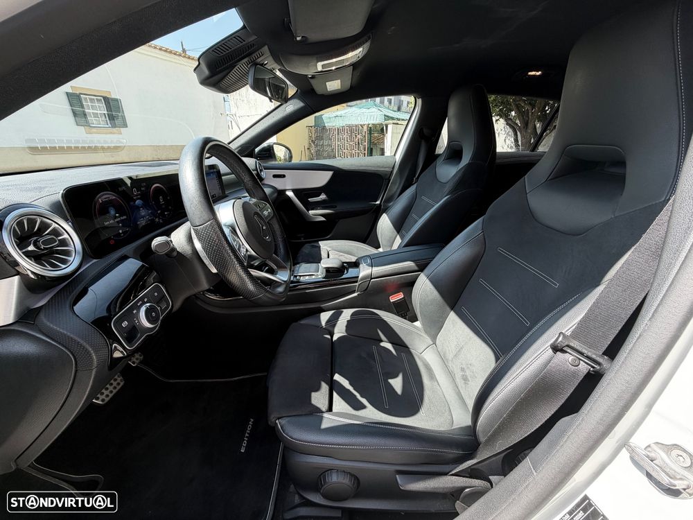 Mercedes-Benz A 250 e 8G-DCT AMG Line - 11