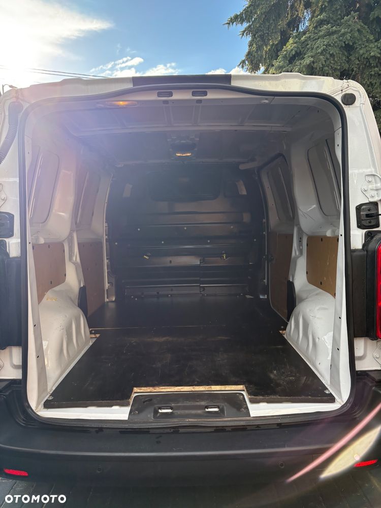 Opel Vivaro 2025 photo 5