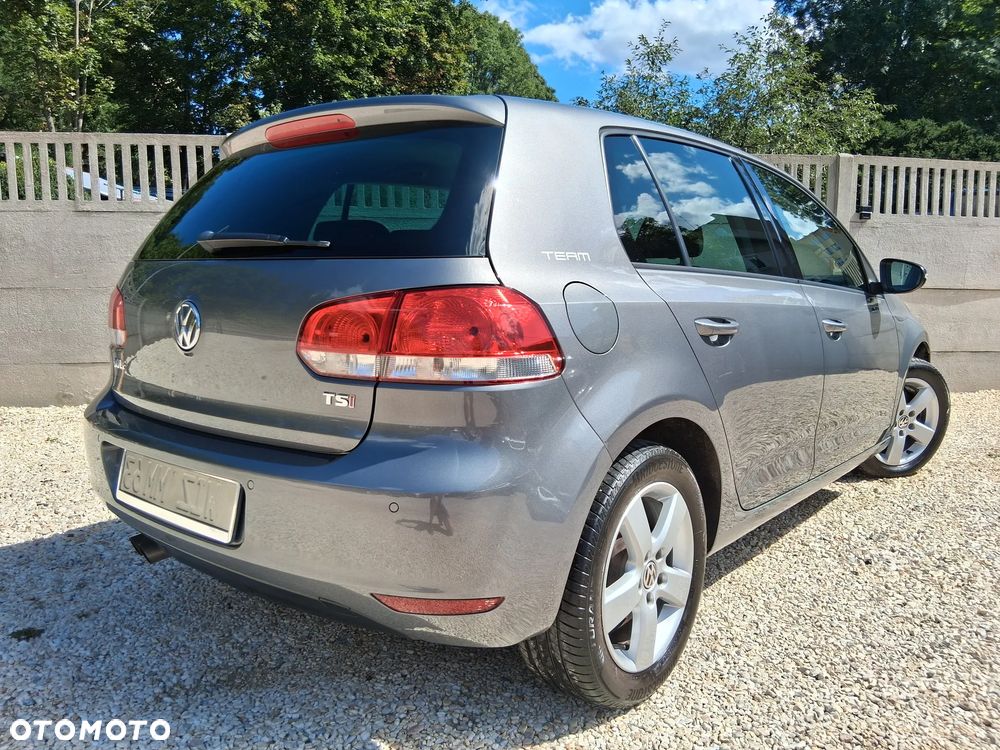 Volkswagen Golf - 3
