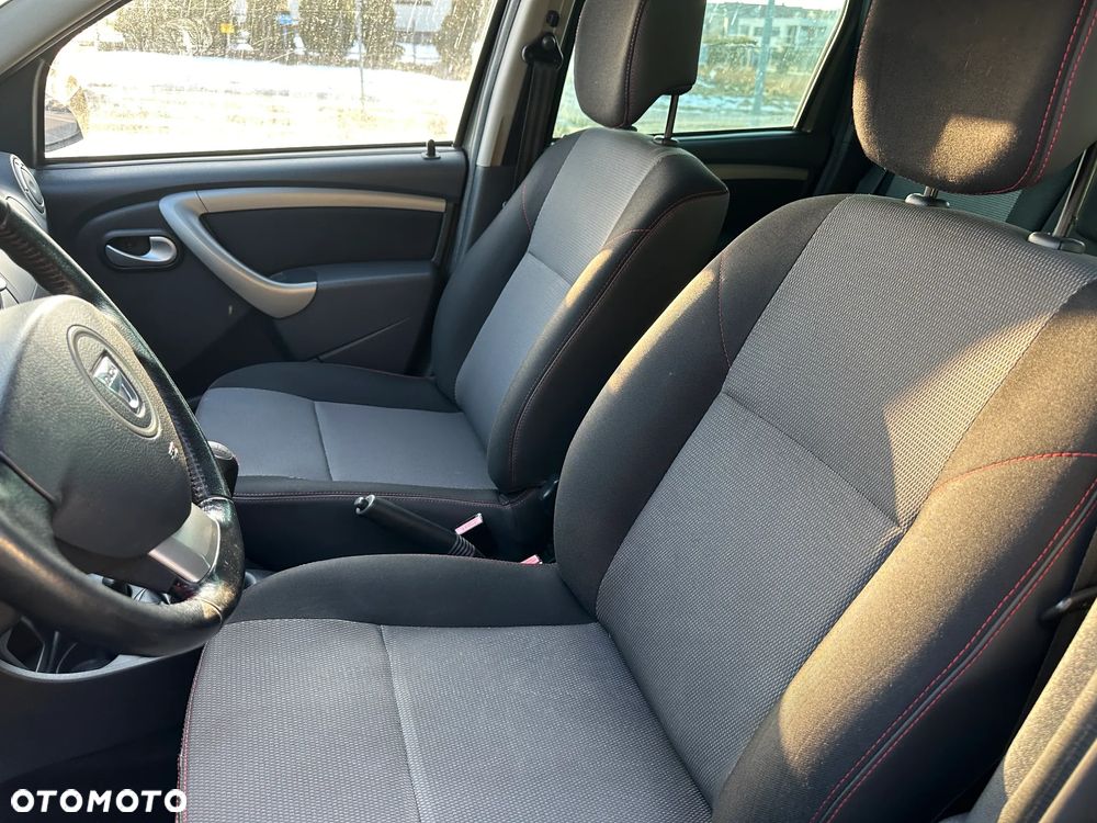 Dacia Duster dCi 90 FAP 4x2 Ice - 18