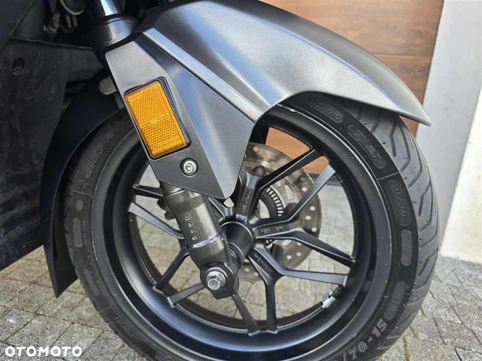 Honda NSS - 8