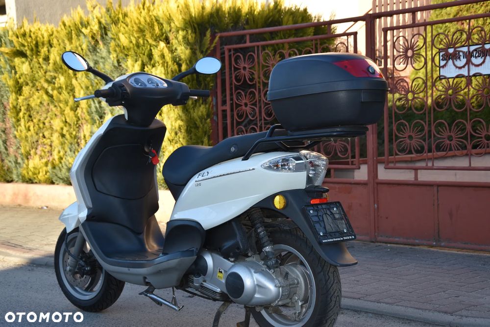 Piaggio FLY - 3