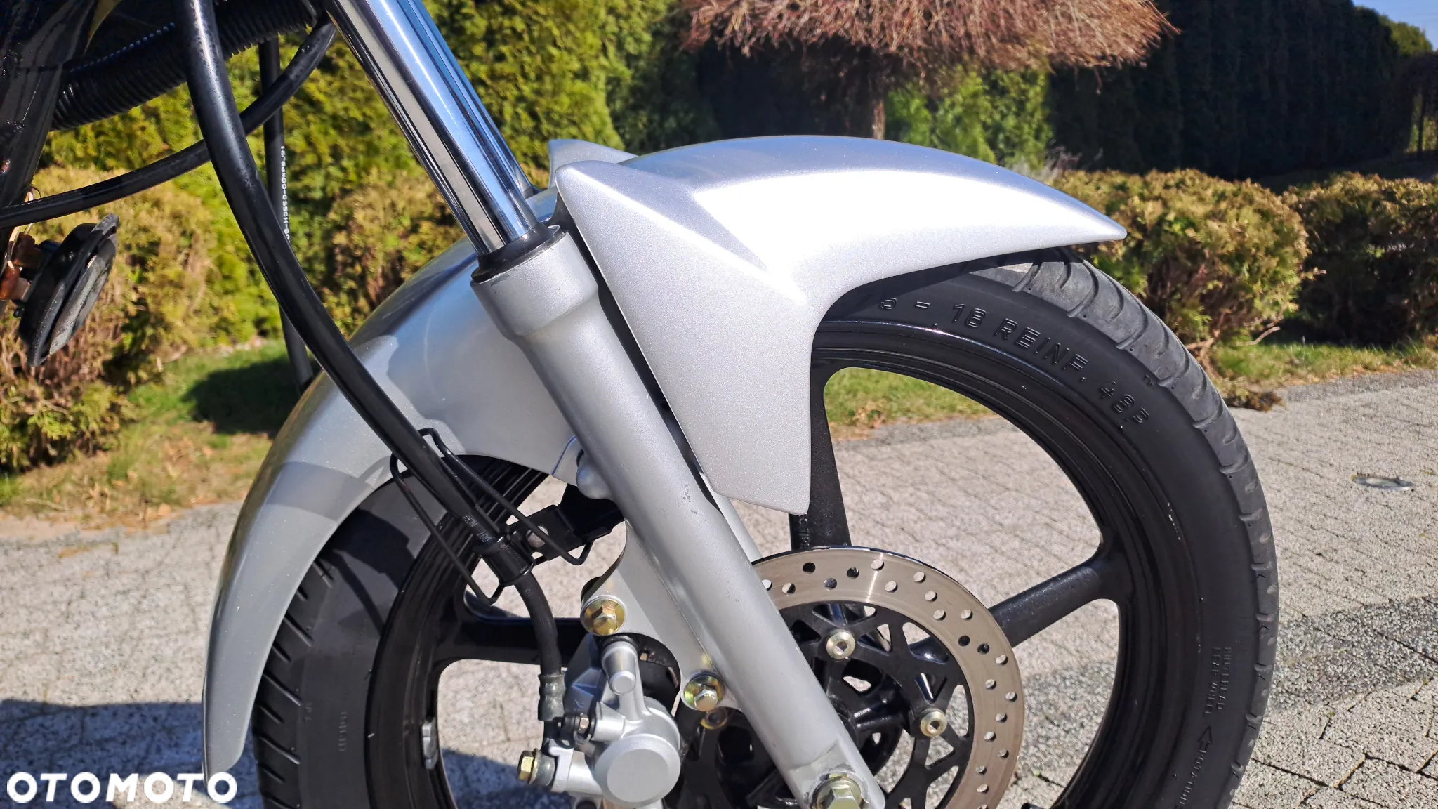 Yamaha YBR - 11