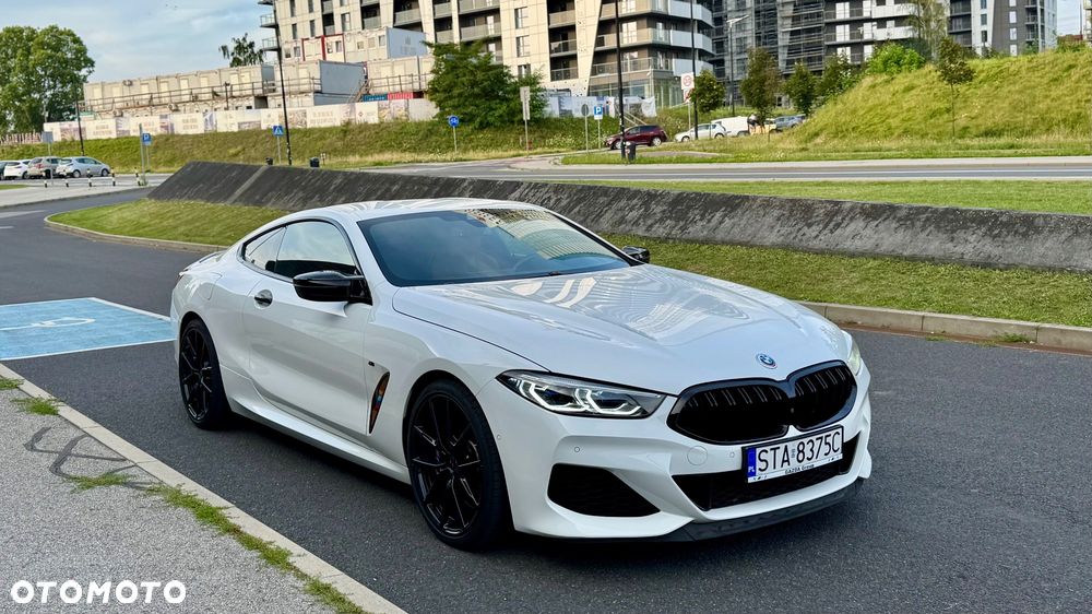 BMW Seria 8 - 7