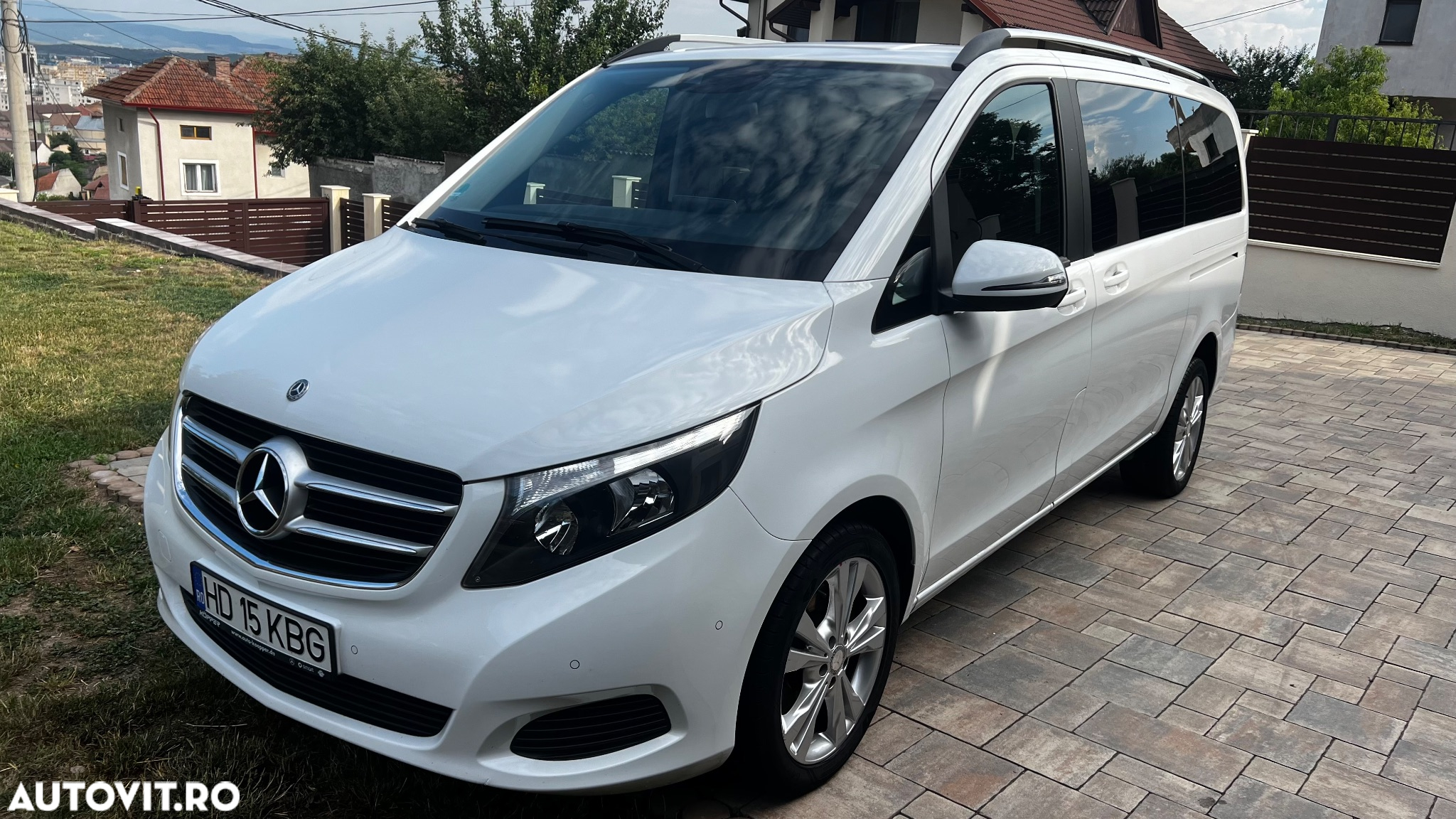 Mercedes-Benz V 220 (BlueTEC) d lang 7G-TRONIC Avantgarde Edition - 9