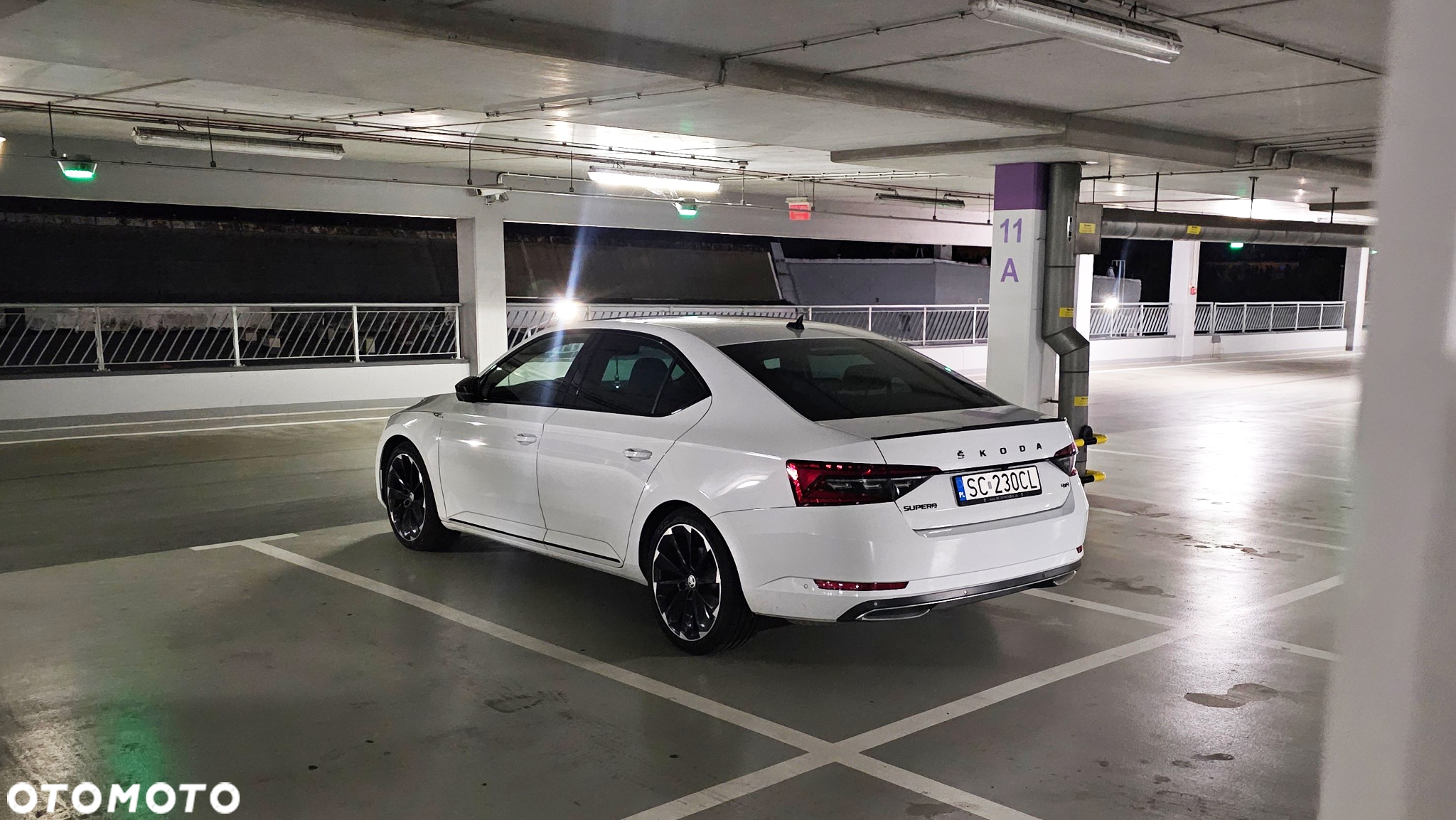 Skoda Superb 2.0 TDI 4x4 DSG SportLine - 31