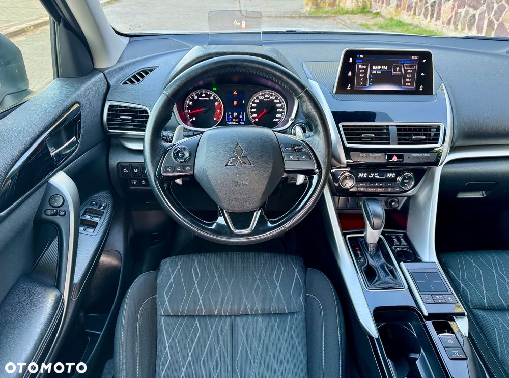 Mitsubishi Eclipse Cross - 17