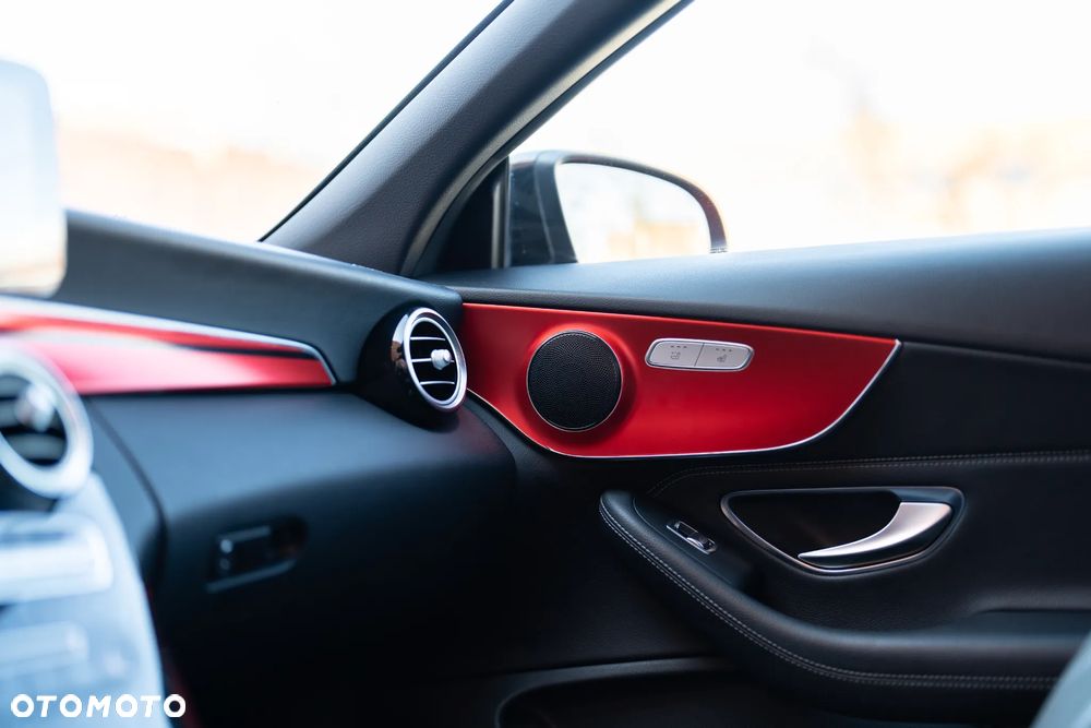 Mercedes-Benz Klasa C 220 d 9G-Tronic - 13